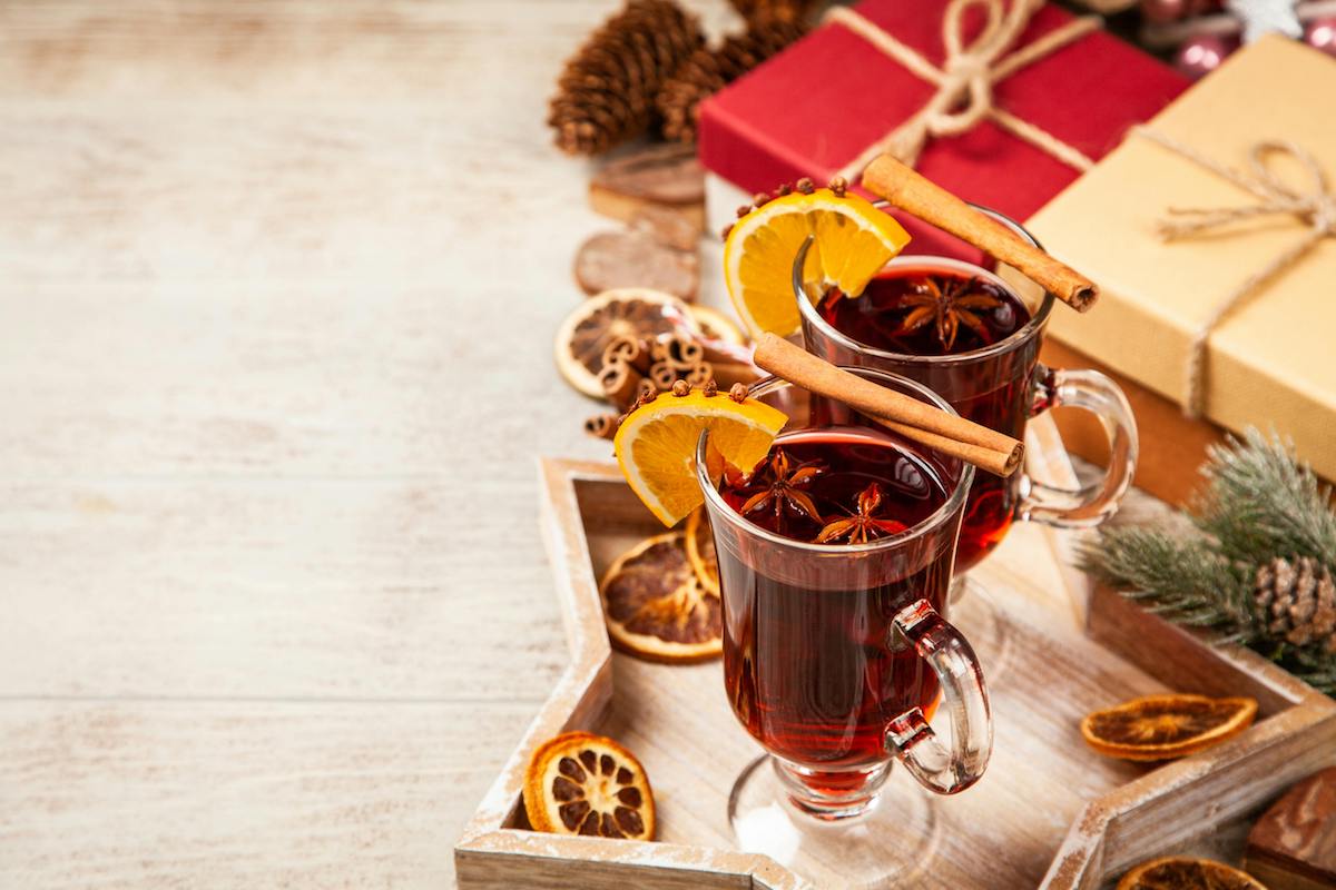 Mulled: Hơi ấm từ những mùa đông xa