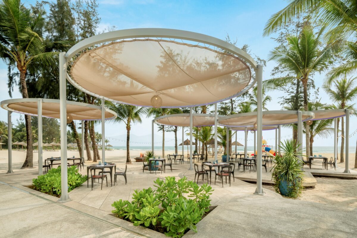 Azure Beach Lounge Giành Ba Giải Thưởng Ẩm Thực Quốc Tế
